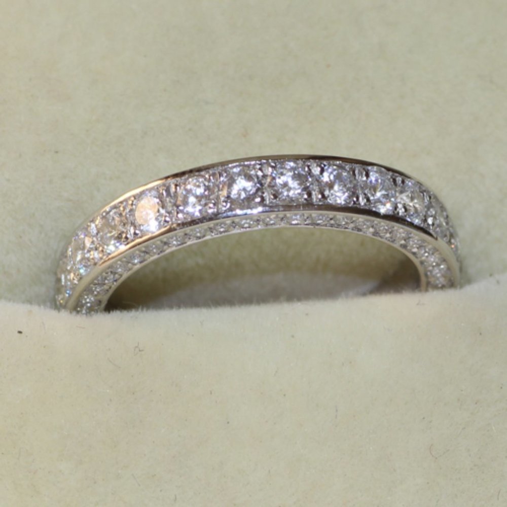 💥 Trendy Gems Full Around Cubic Filled Eternity Zircon Ring for Women, PD381